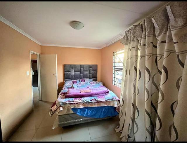 3 BEDROOM HOUSE FOR SALE IN DAWN PARK EXT